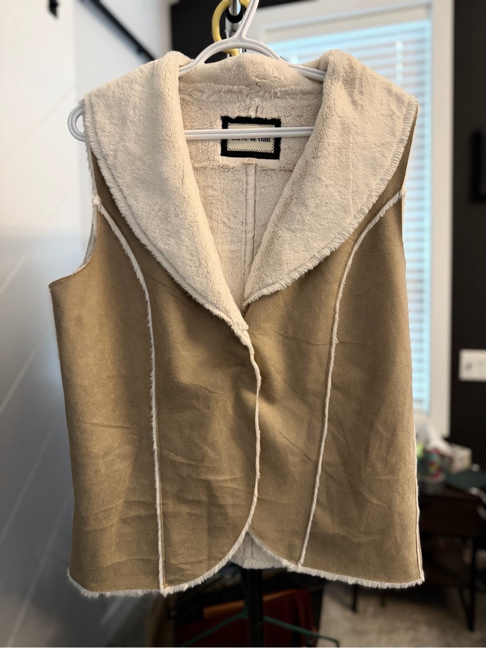 Olive & Oak | SOFT Tan Vest | L